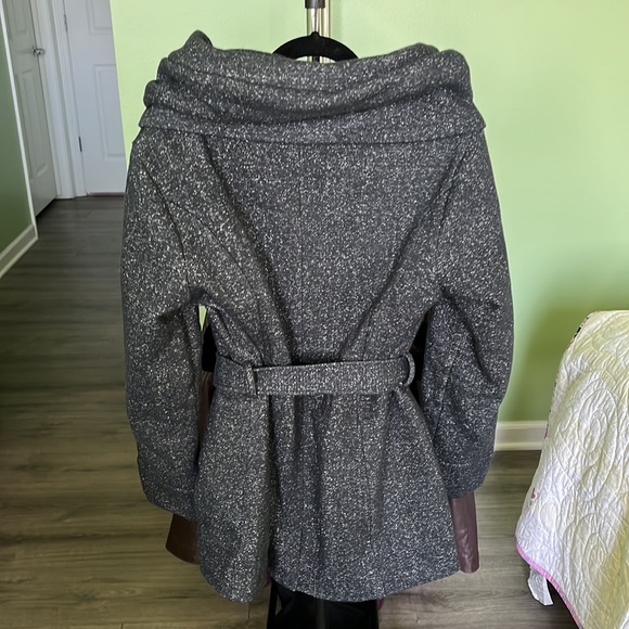 Details Intl Gray Tie Jacket - Picture 2 of 4